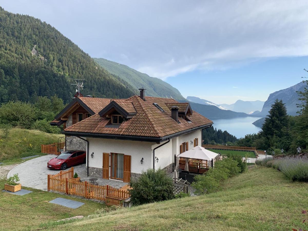 Agriturismo Ai Castioni Мольвено Экстерьер фото